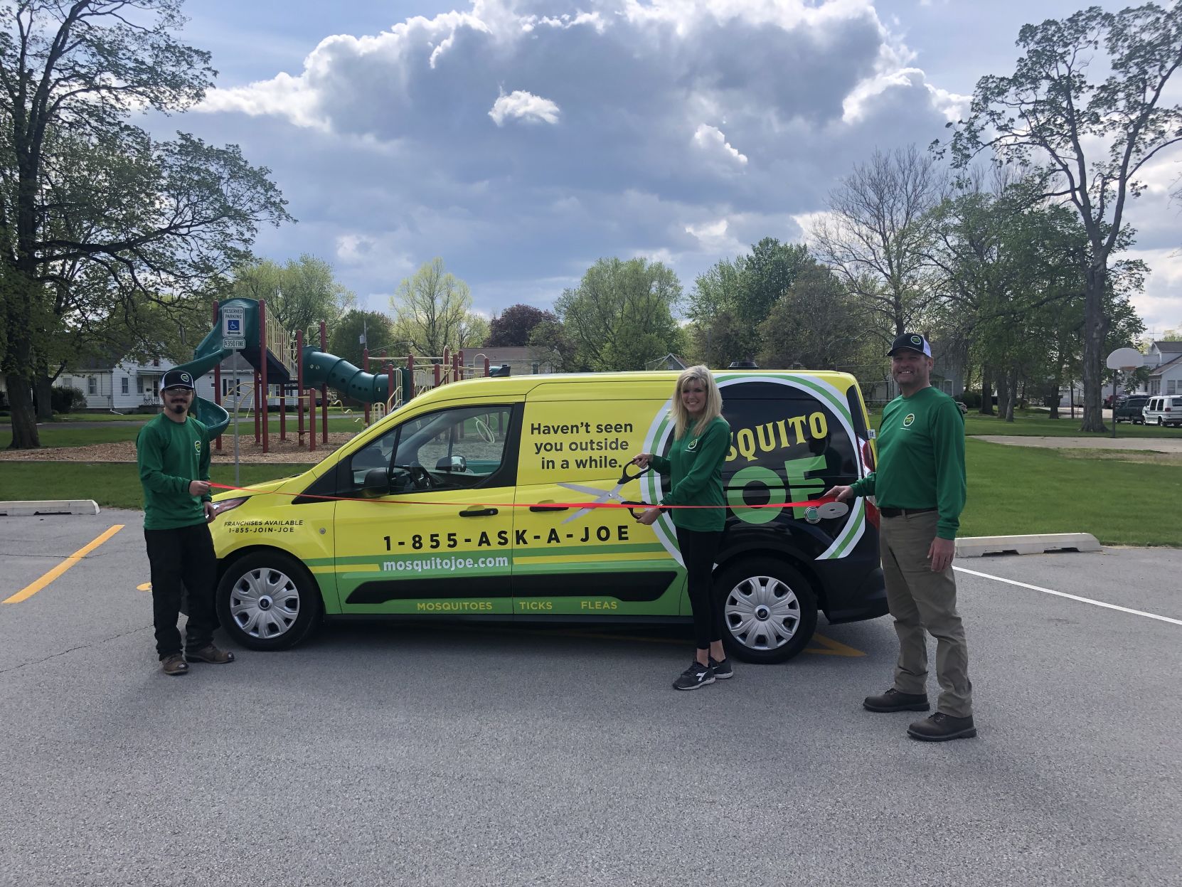 Washington Chamber welcomes Mosquito Joe